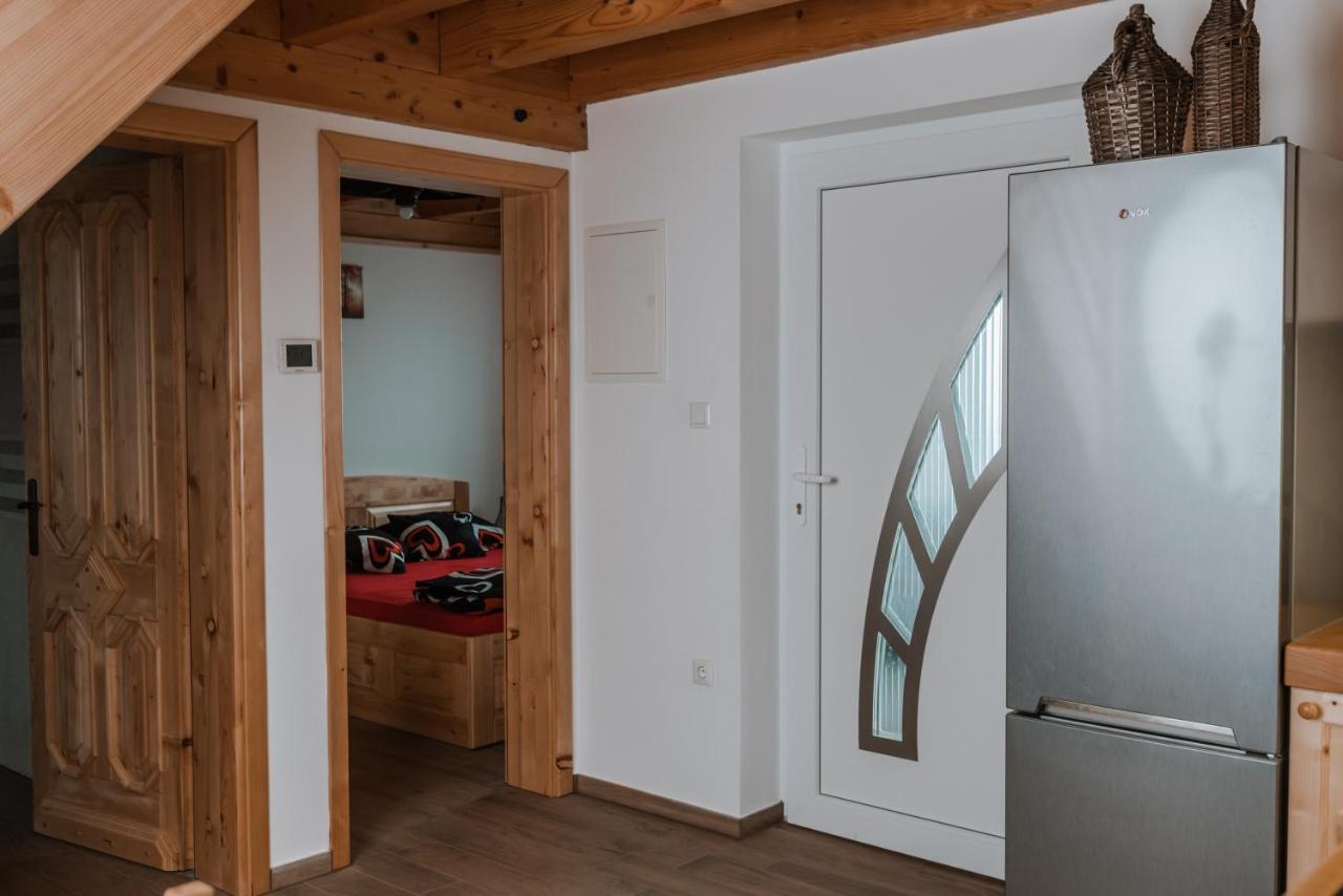 Apartmaji Gracner Dramlje Ngoại thất bức ảnh