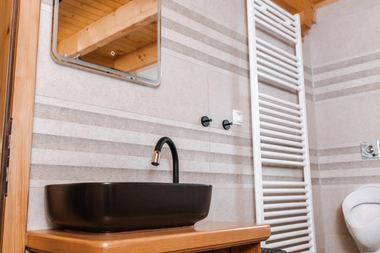 Apartmaji Gracner Dramlje Ngoại thất bức ảnh
