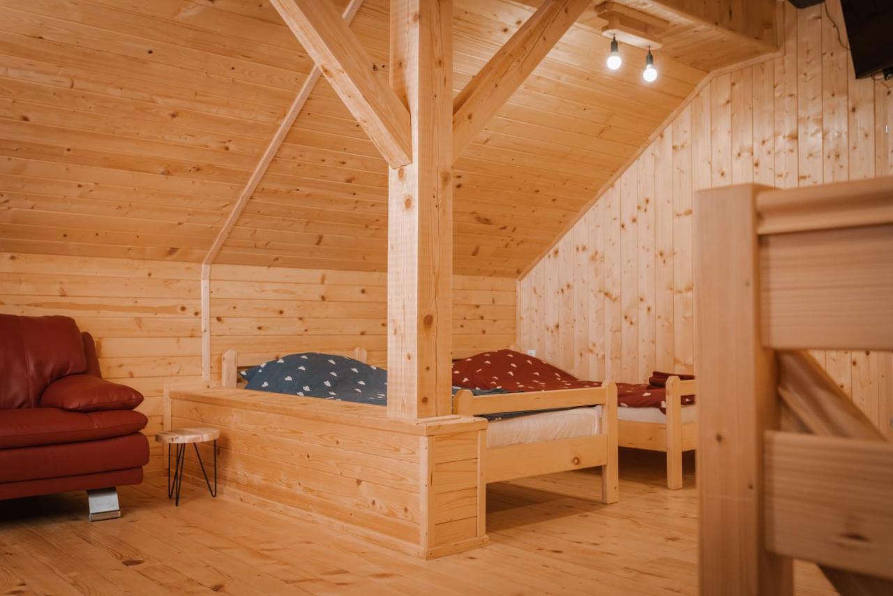 Apartmaji Gracner Dramlje Ngoại thất bức ảnh