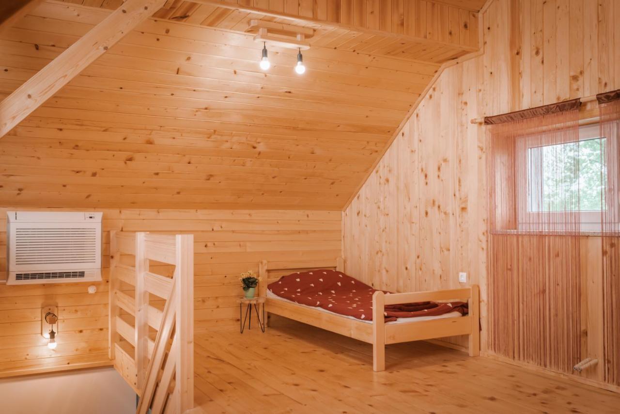 Apartmaji Gracner Dramlje Ngoại thất bức ảnh
