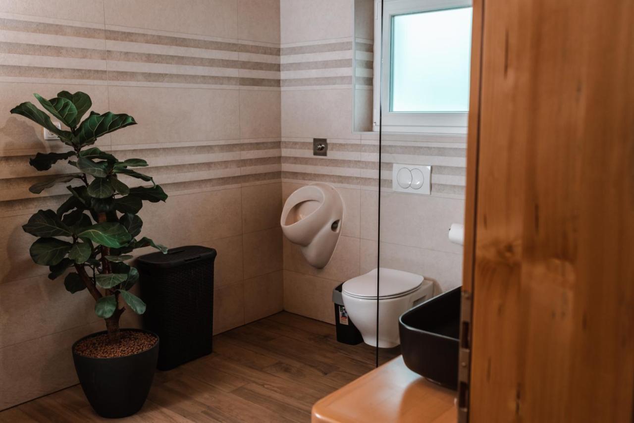 Apartmaji Gracner Dramlje Ngoại thất bức ảnh