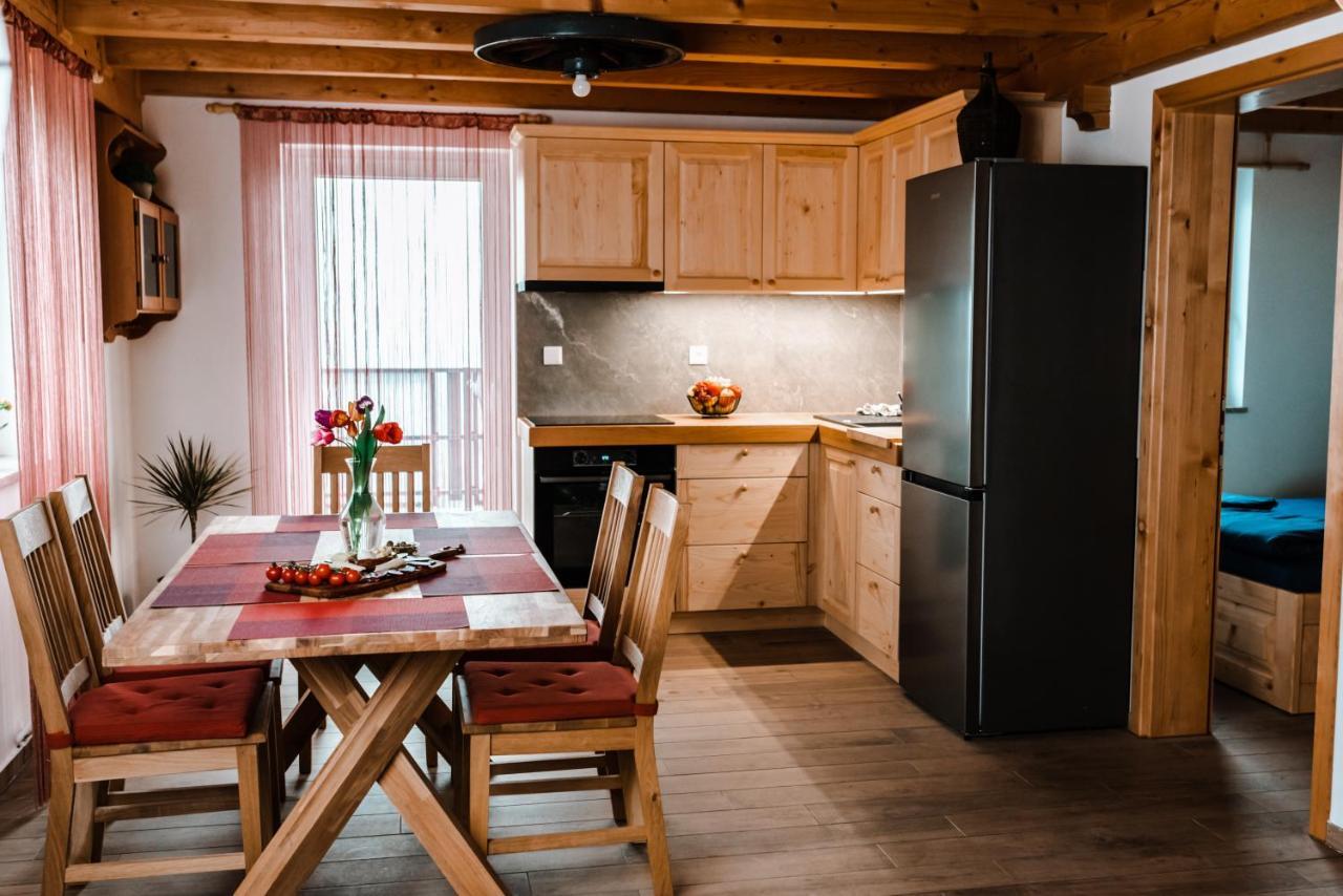 Apartmaji Gracner Dramlje Ngoại thất bức ảnh
